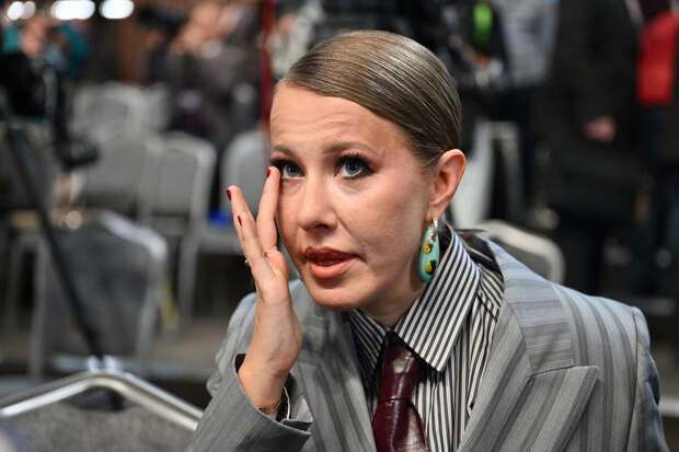 Телеведущая Собчак назвала прощение родителей самым сложным в жизни