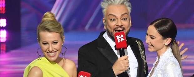 Бузова покинула премию «Жара» из-за вопроса о Даве