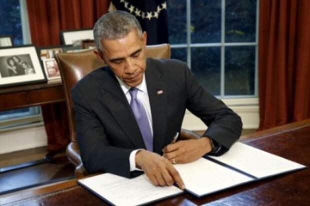 Обама подписал закон в выделении Киеву 300 миллионов долларов на войну в Донбассе