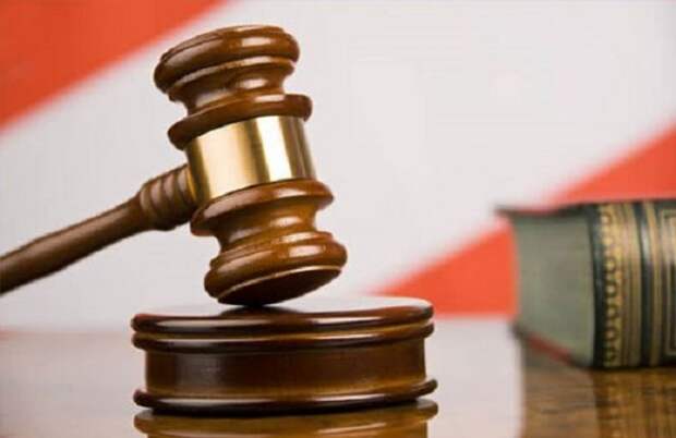 Суд в Москве заочно арестовал правозащитника-иноагента Льва Пономарёва