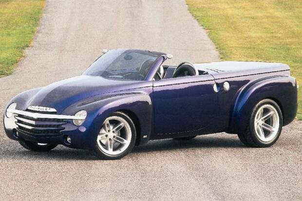 0201gmhtp-01-z+chevrolet-ssr-concept+side