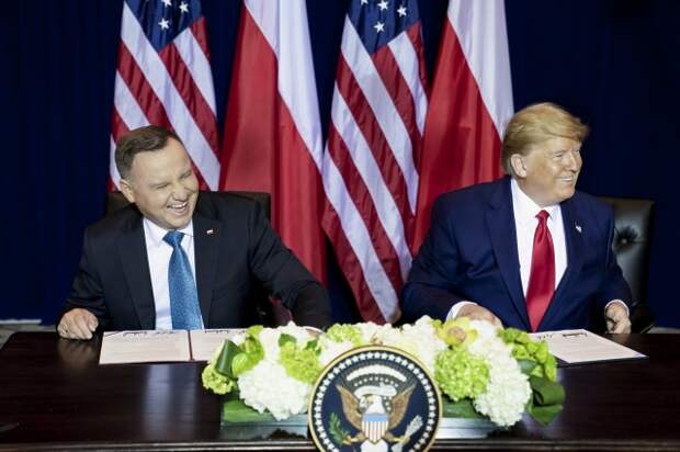 Президент Польши Анджей Дуда и президент США Дональд Трамп