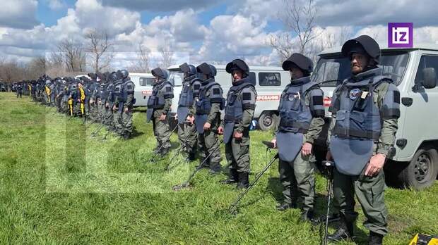 Саперы открыли летний сезон работ по разминированию сельхоз земель в ДНР