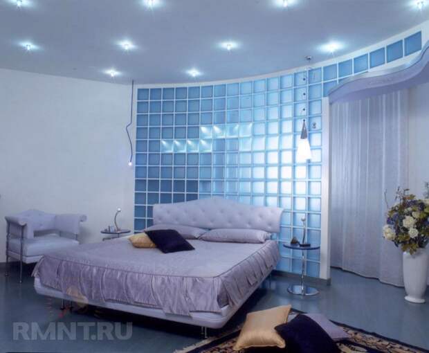 Стеклоблоки в интерьере квартиры: 20 фотоидей
