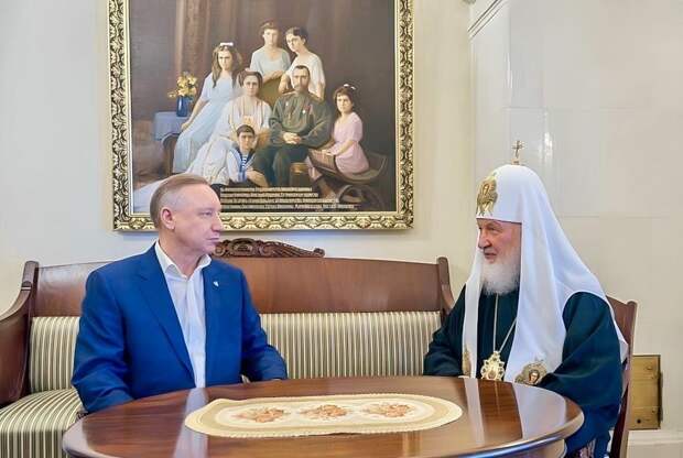 Губернатор Александр Беглов поблагодарил патриарха Кирилла за попечение о Санкт-Петербурге