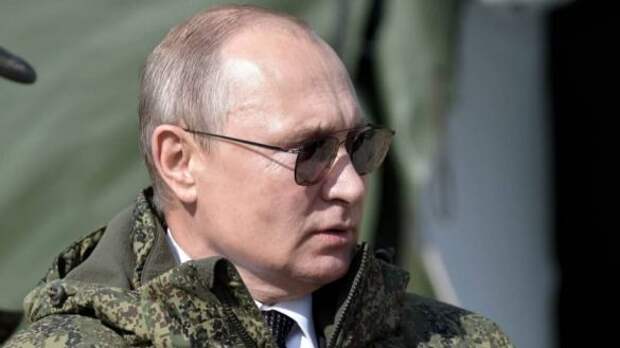 Командир танкового полка Нилов проинформировал о личном приказе Путина освободить Марьинку