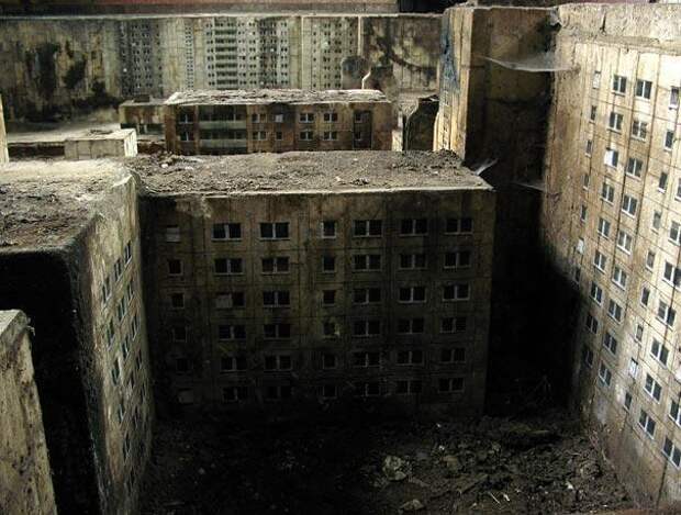Миниатюрные здания от EVOL стрит арт (4)