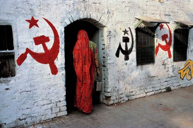 Жизнь Индии в фото-проекте Стива Мак-Карри (Steve McCurry). Жизнь Индии в фото-проекте Стива Мак-Карри (Steve McCurry).