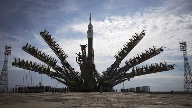 Глава NASA: Величайшая нация на Земле не может зависеть от России