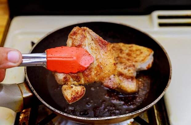 Кулинарные ошибки, которые за пару минут испортят даже простое блюдо