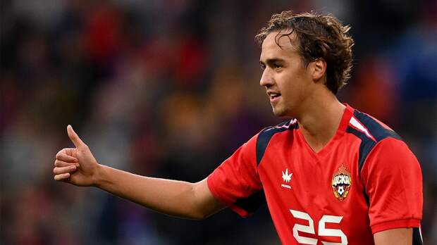 Защитник ЦСКА Лукин — об Акинфееве: «Рад, что рядом есть такой армеец, на которого можно равняться»