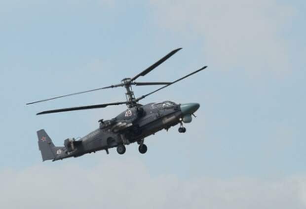 вертолет мчс карелия. вертолет мчс с водой. спасают на вертолёте мчс. поисковая операция в карелии. спасение людей соловки мчс с вертолета.