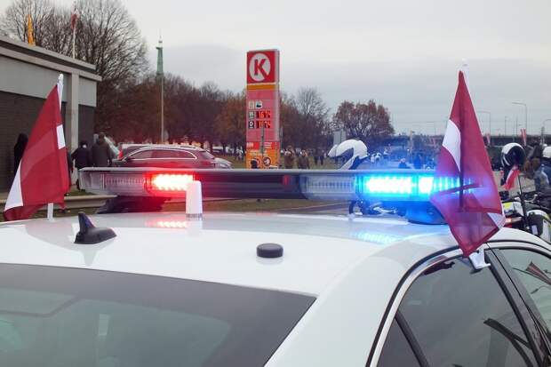 В Латвии за празднование «русского» Нового года задержаны 70 человек