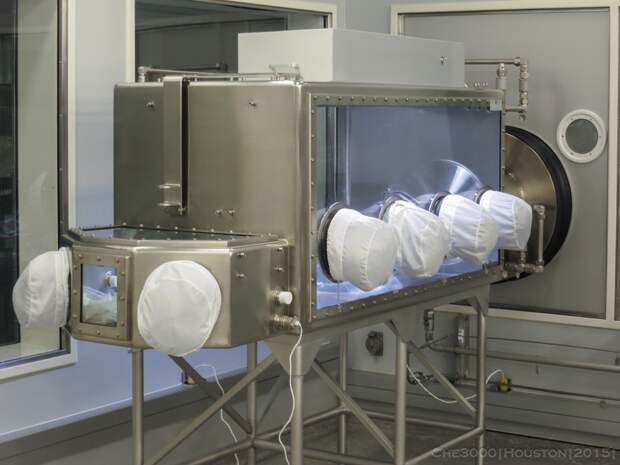 Houston. JSC. Lunar Samples Laboratory