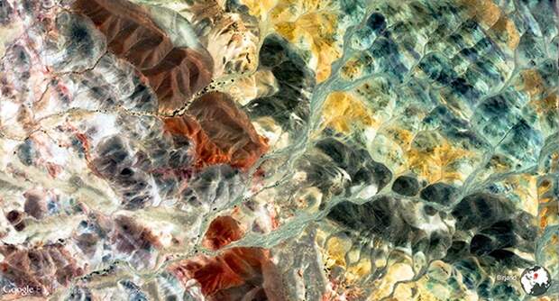 44 изумительных абстрактных снимка с Google Earth