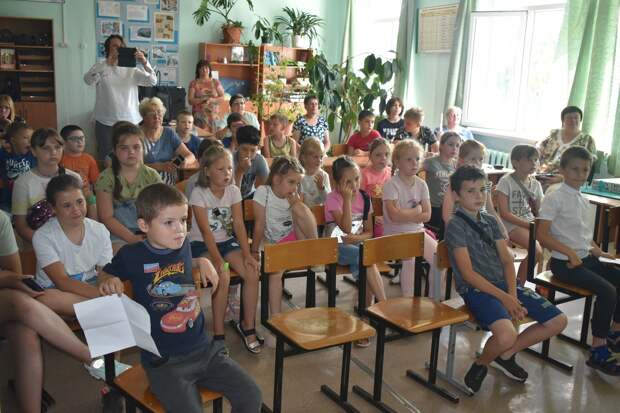 Участники детского лагеря в Ржевском районе стали настоящими учеными-проектировщиками