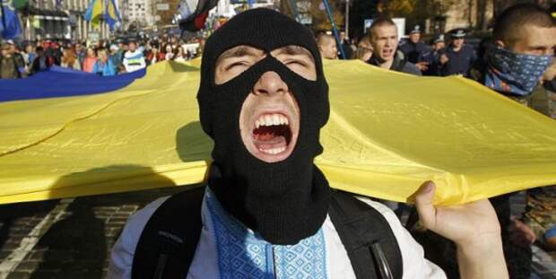 Украинские радикалы проведут марш против "умеренности" действующей власти