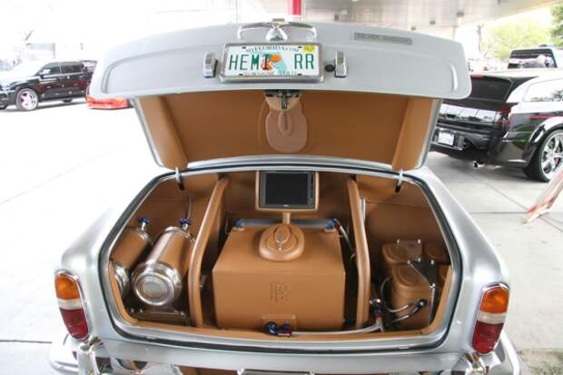 Самый быстрый в мире Rolls Royce (6 фото)