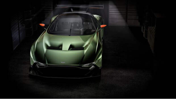 Суперкар Aston Martin Vulcan Суперкар Aston Martin Vulcan