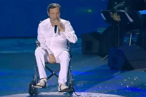 Жена Носкова Марина заявила, что певец просыпается среди ночи из-за вдохновения