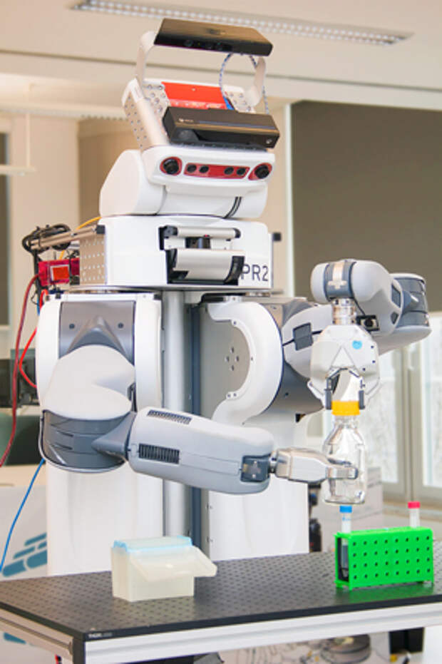 PR2 Робот