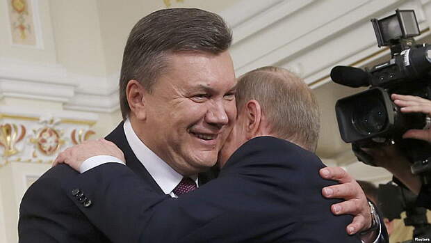 1386394133_putin-yanukovich