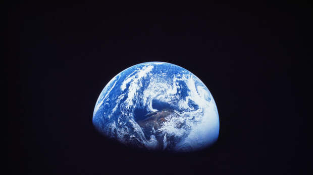 Зубрицкий: в космосе понимаешь, что Земля — общий дом людей