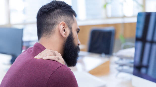 Остеопат Агапэ: холка на шее формируется из-за хронического перенапряжения