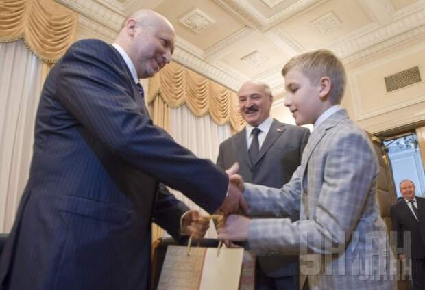 торч и папаколи торч и папаколи