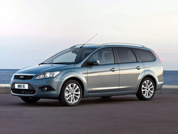 Автомобиль Ford Focus Wagon