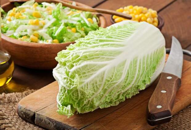 Салат из пекинской капусты с кукурузой рецепт с фото