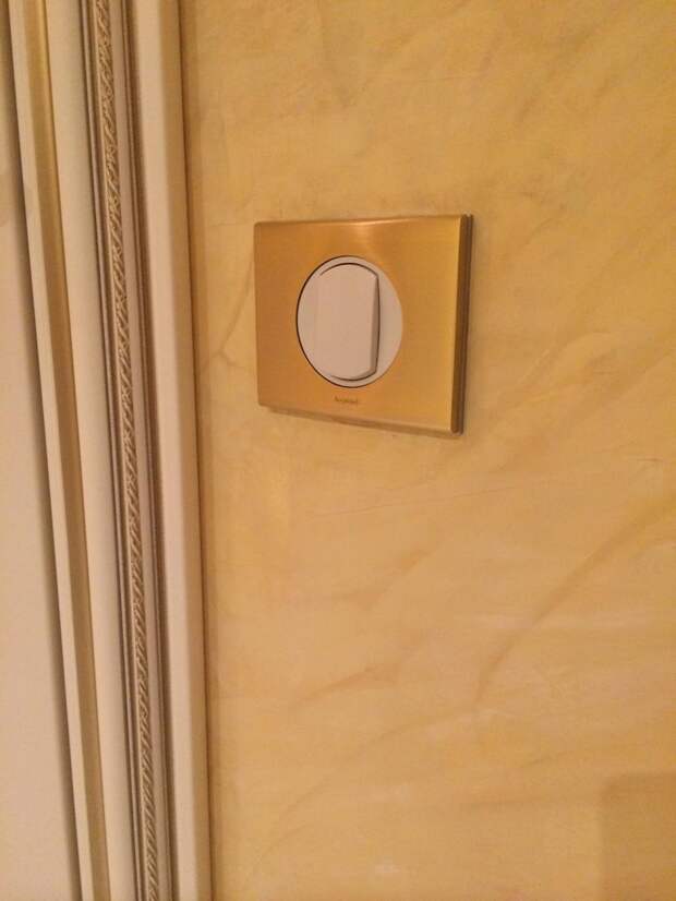 Выключатели Legrand Выключатели Legrand