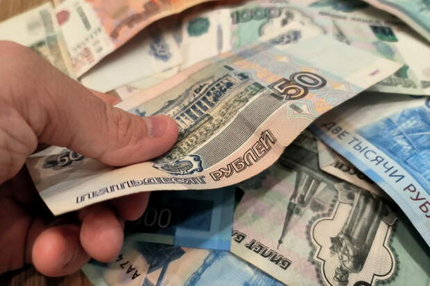 В Перми средняя зарплата достигла 74,4 тысячи рублей