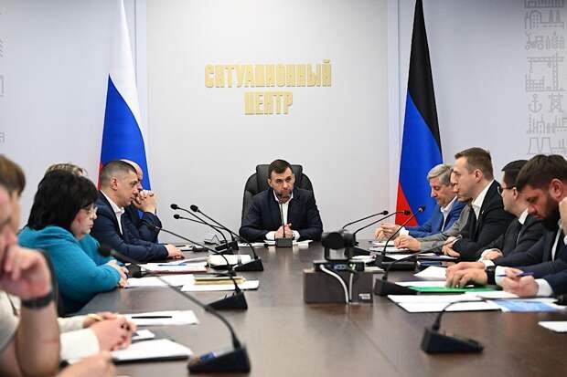 И вроде всего дох..я,а на душе тоска