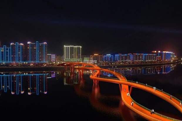 Мост ДНК в Китае (7 фото)