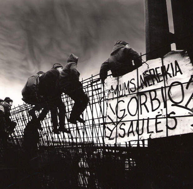 события возле вильнюсской телебашни 13 января 1991 года|Фото: fotokudra.lt