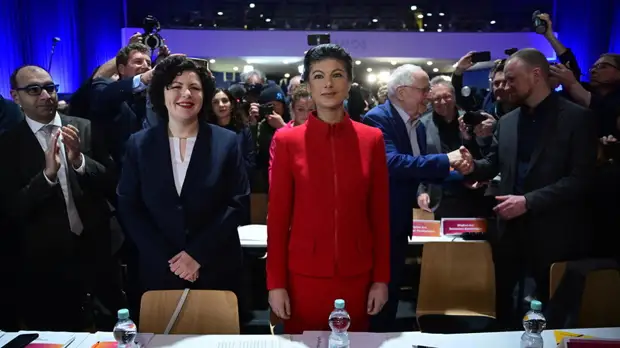 глаголы с sich в немецком. склонение sich в немецком. с русского на немецкий. склонения возвратного местоимения sich в немецком языке таблица. таблица pronomen deutsch.