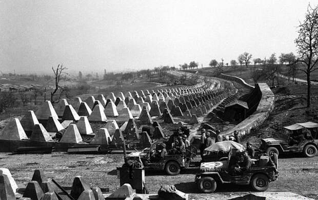 Подборка редких фотографий со всего мира. Часть 8 (74 фото) Подборка редких фотографий со всего мира. Часть 8 (74 фото)