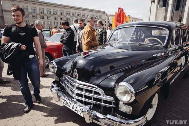 Парад ретро автомобилей в Минске Парад ретро автомобилей в Минске авто, встреча, минск, олдтаймер, ретро автомобили