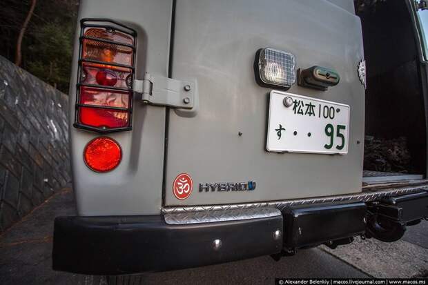 Японец и его любимый УАЗ авто, буханка, уаз, япония