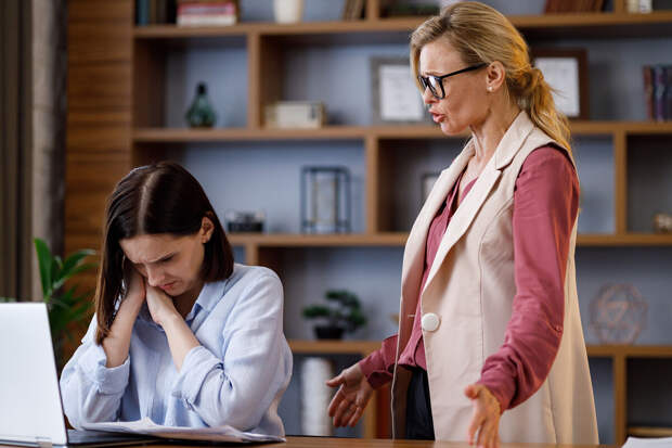 kp.ru: 67% россиян боятся потерять нынешнее место работы