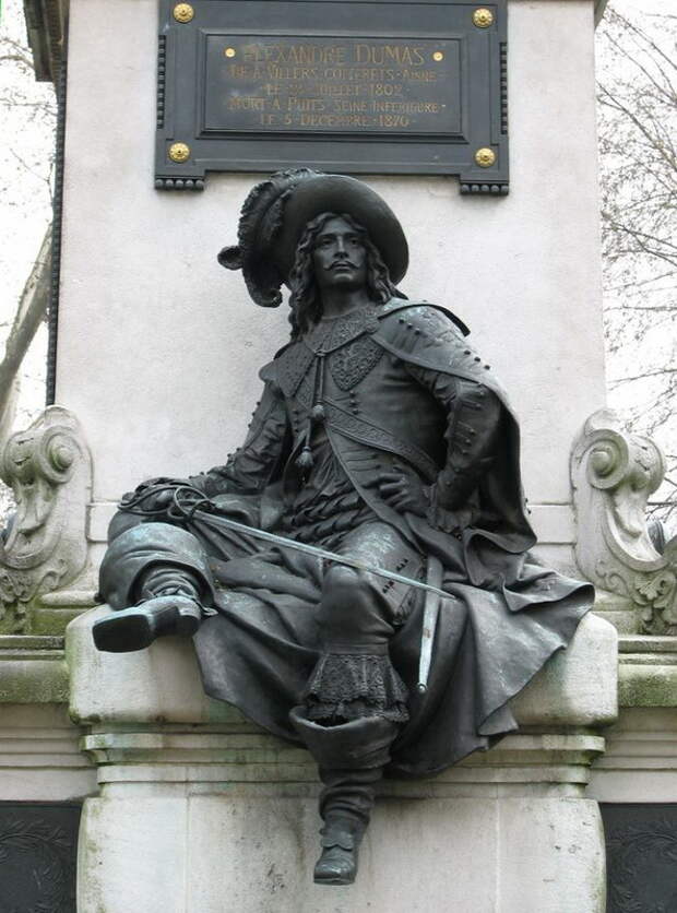 Статуя Д'Артаньяна в Париже - Шпаги наголо, дворяне! | Warspot.ru