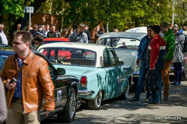 Парад ретро автомобилей в Минске Парад ретро автомобилей в Минске авто, встреча, минск, олдтаймер, ретро автомобили