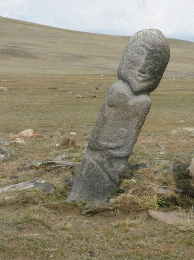 Каменные стражи Монгольских степей. Каменные стражи Монгольских степей.