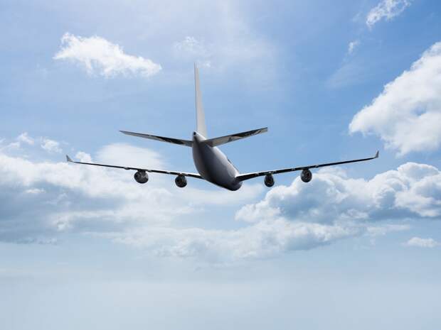 В Хабаровске экстренно сел самолет Владивосток–Москва из-за пассажира с эпилепсией