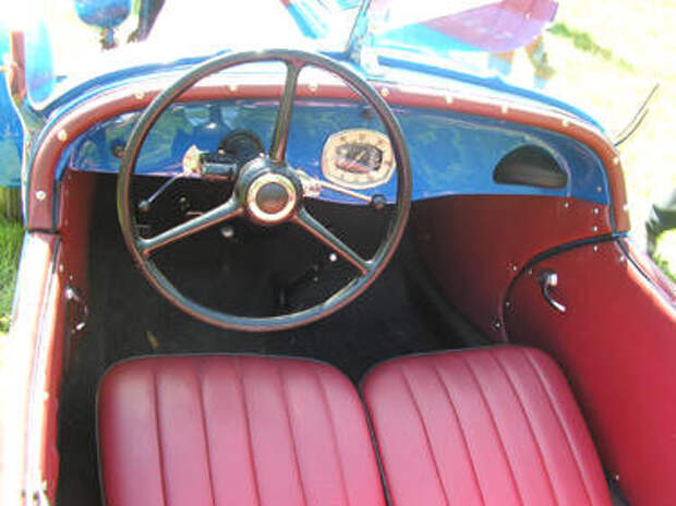 Автомобиль из «Кавказской пленницы» Автомобиль из «Кавказской пленницы» авто, факты