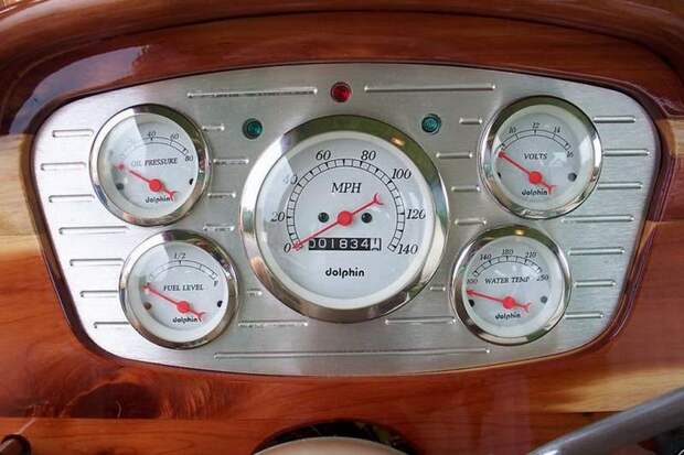 Сборщик мебели собрал и автомобиль! (22 фото)