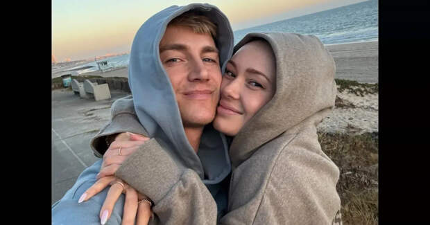 Аида Гарифуллина поздравила мужа Алексея Воробьёва с 38-летием и показала новые фото