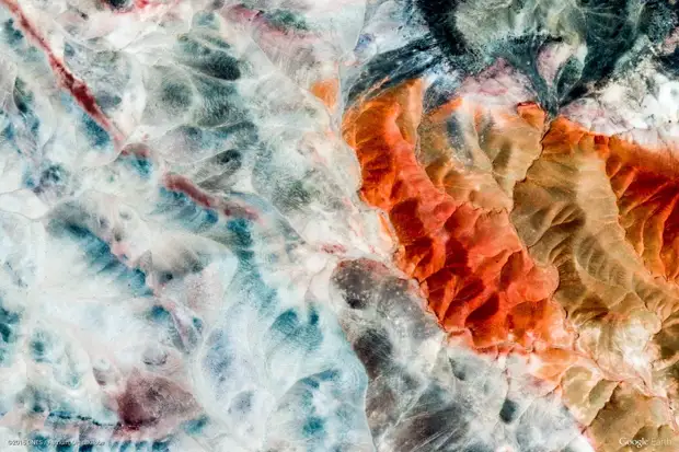 44 изумительных абстрактных снимка с Google Earth
