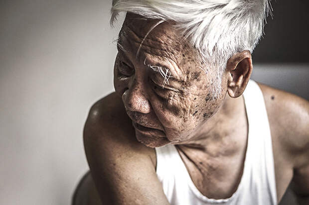 Дедушке 87 лет. Фото: H&#7841; My Photography.
